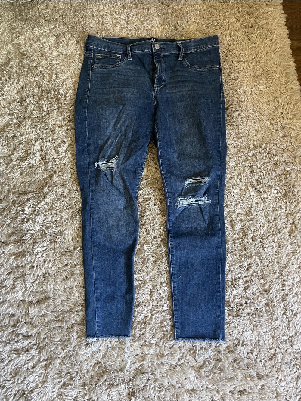 GAP Dark Blue Distressed Women’s Skinny Jeans